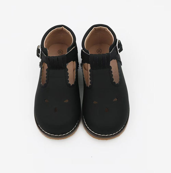 Chloe - Teardrop Perforation on toe - Black