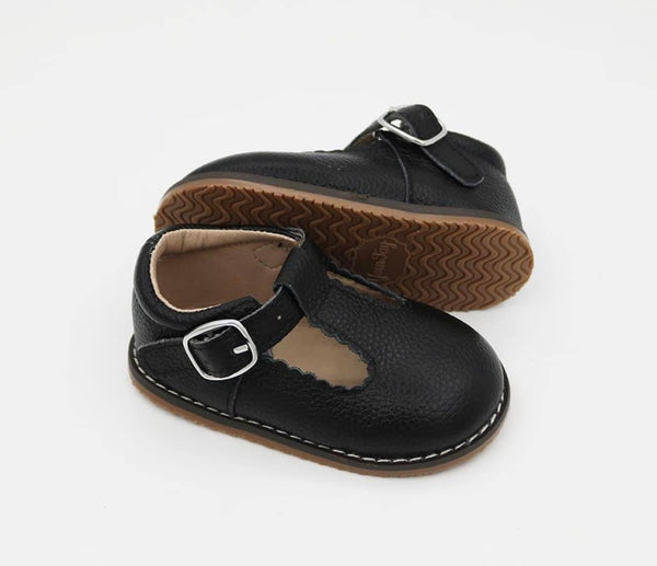 New T-Straps Black