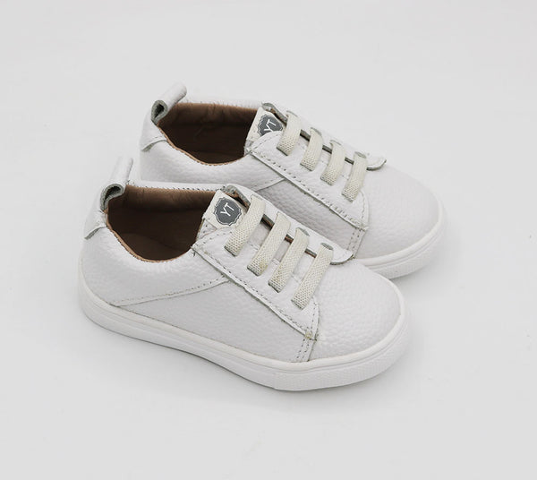 Low Top Sneakers (Tennis Shoes) - White